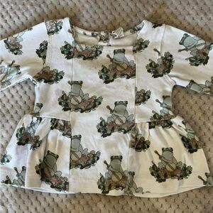 Kate Quinn Frog ballerina bubble